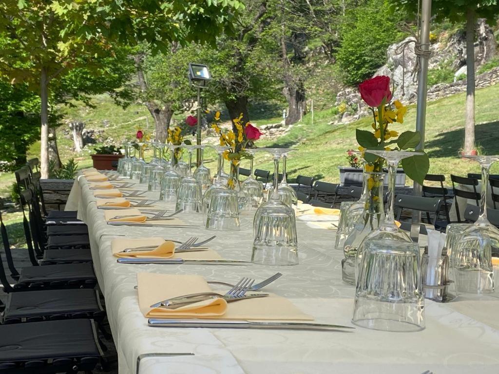 Hotel Birdbox Curzútt Monte Carasso Exterior foto
